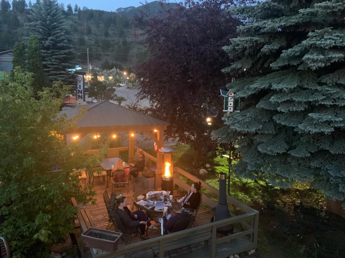 Destination Inn Radium Hot Springs Exteriör bild